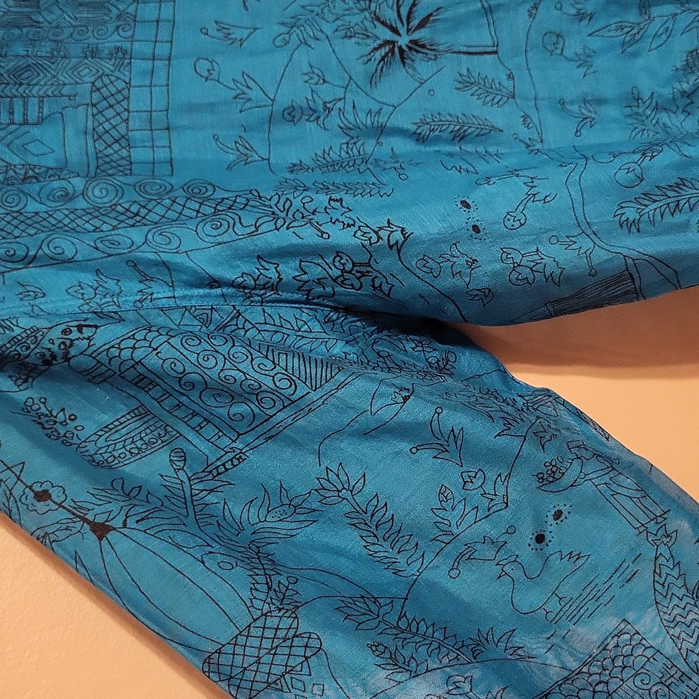 Chicos Size 3 Button Down - image 5